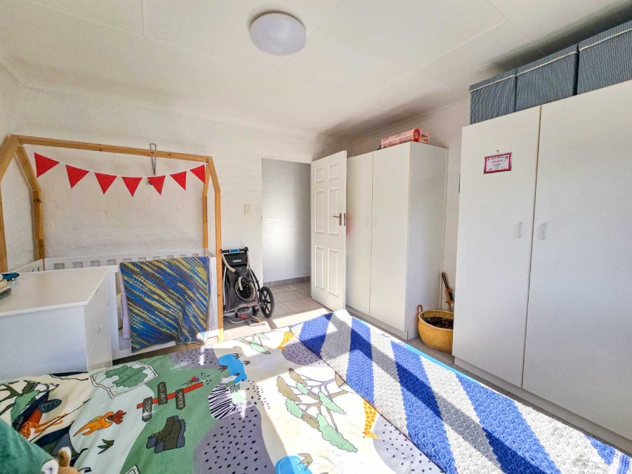 2 Bedroom Property for Sale in Stilbaai Wes Western Cape